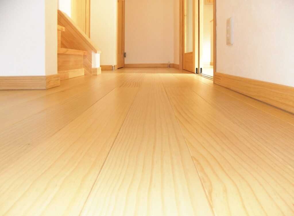 【廊下・洋室】フローリング重ね張り（上張り）リフォーム